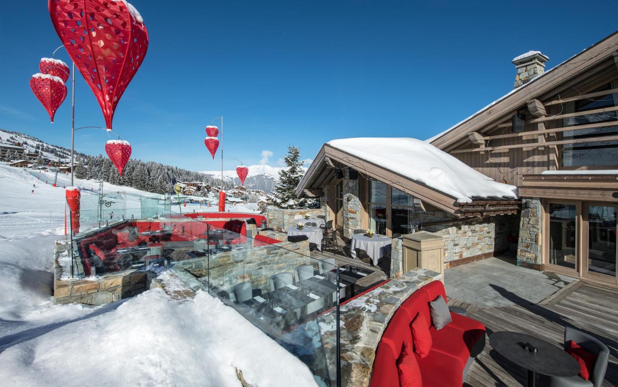 Hotel Le K2 Altitude Courchevel Bagian luar foto