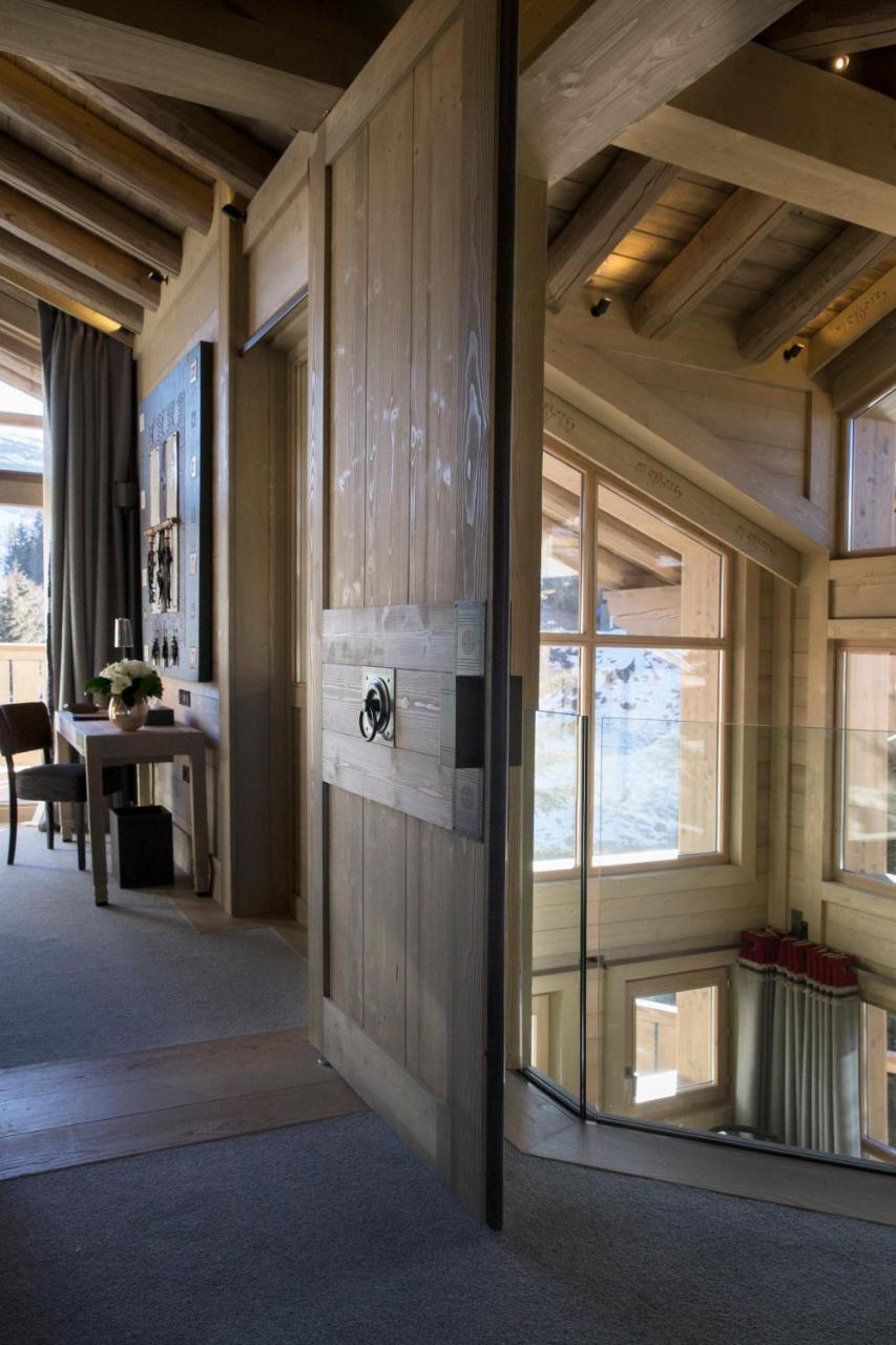 Hotel Le K2 Altitude Courchevel Bagian luar foto