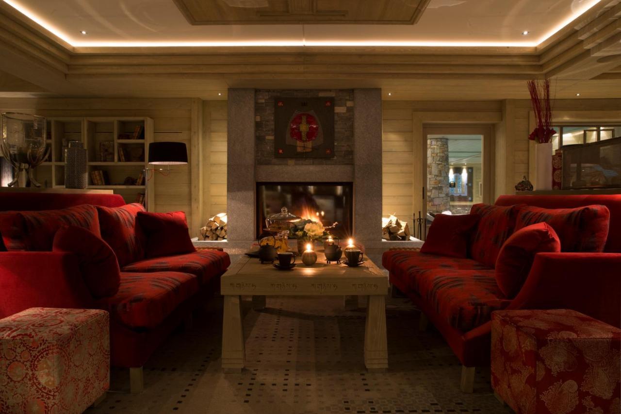 Hotel Le K2 Altitude Courchevel Bagian luar foto